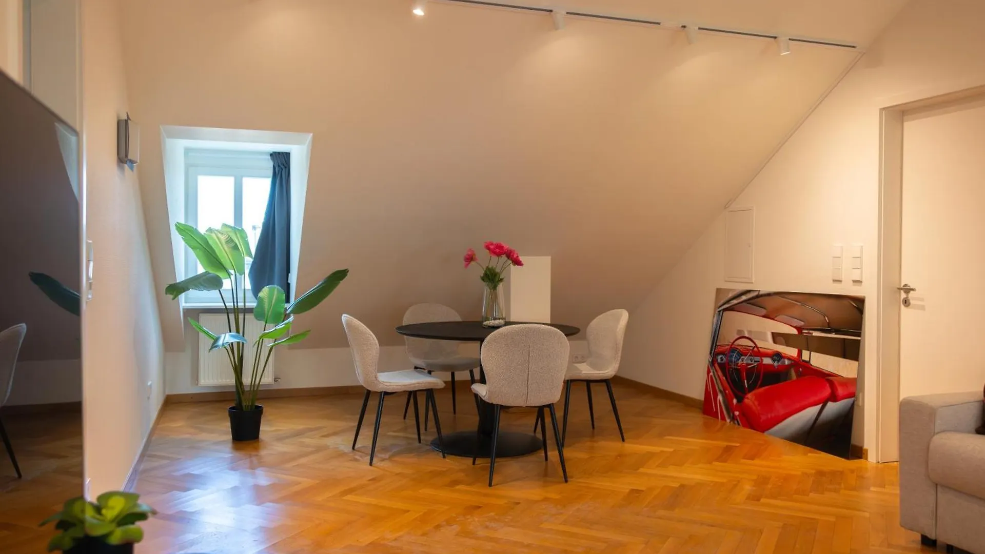 Grand Rue Residence 1 Bedroom Apartment Luxembourg